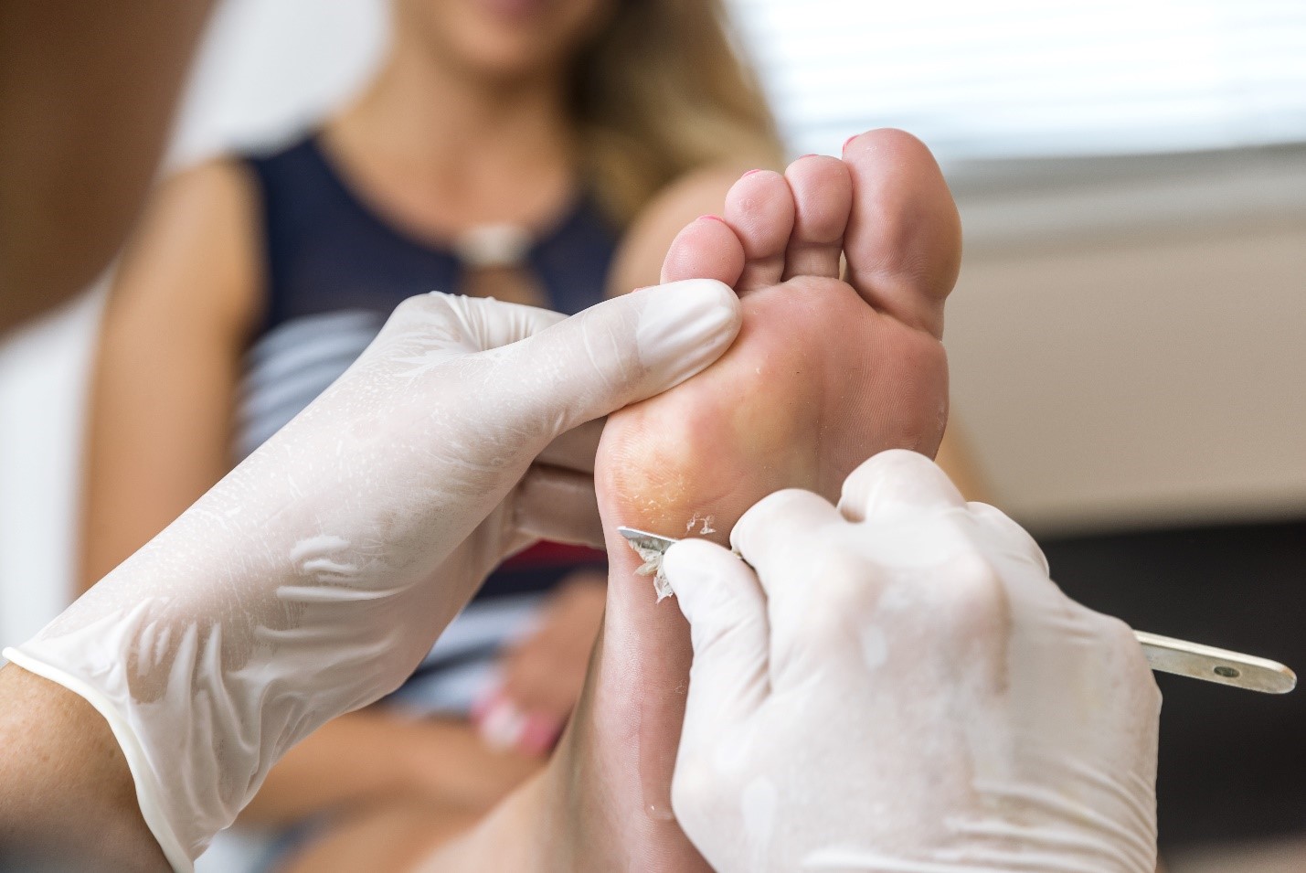Podiatrists and Scalpel Cuts – Understanding the Risks and How to Prevent  Them